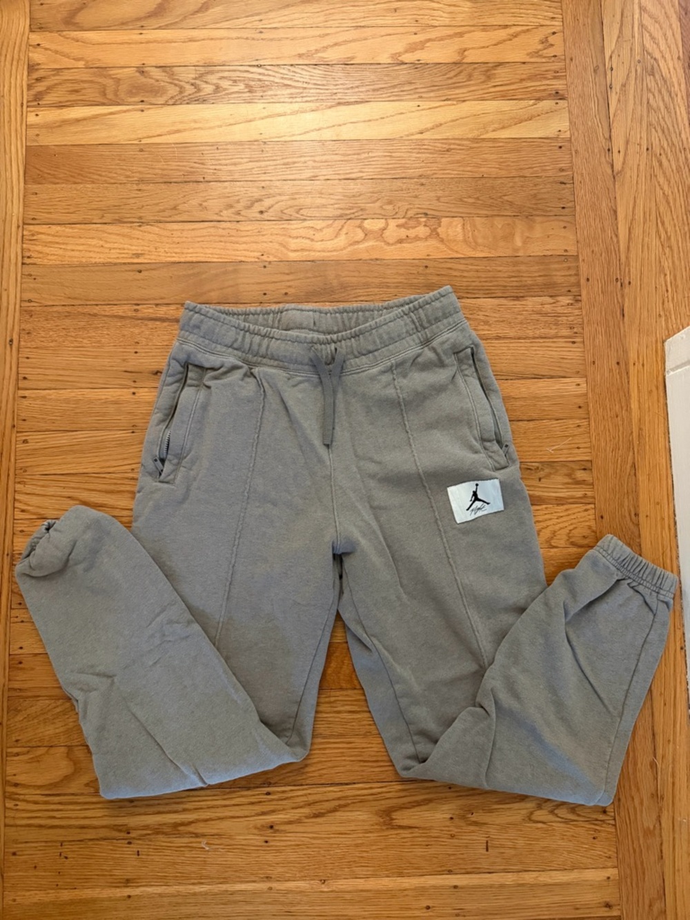 Jordan women’s grey/green joggers